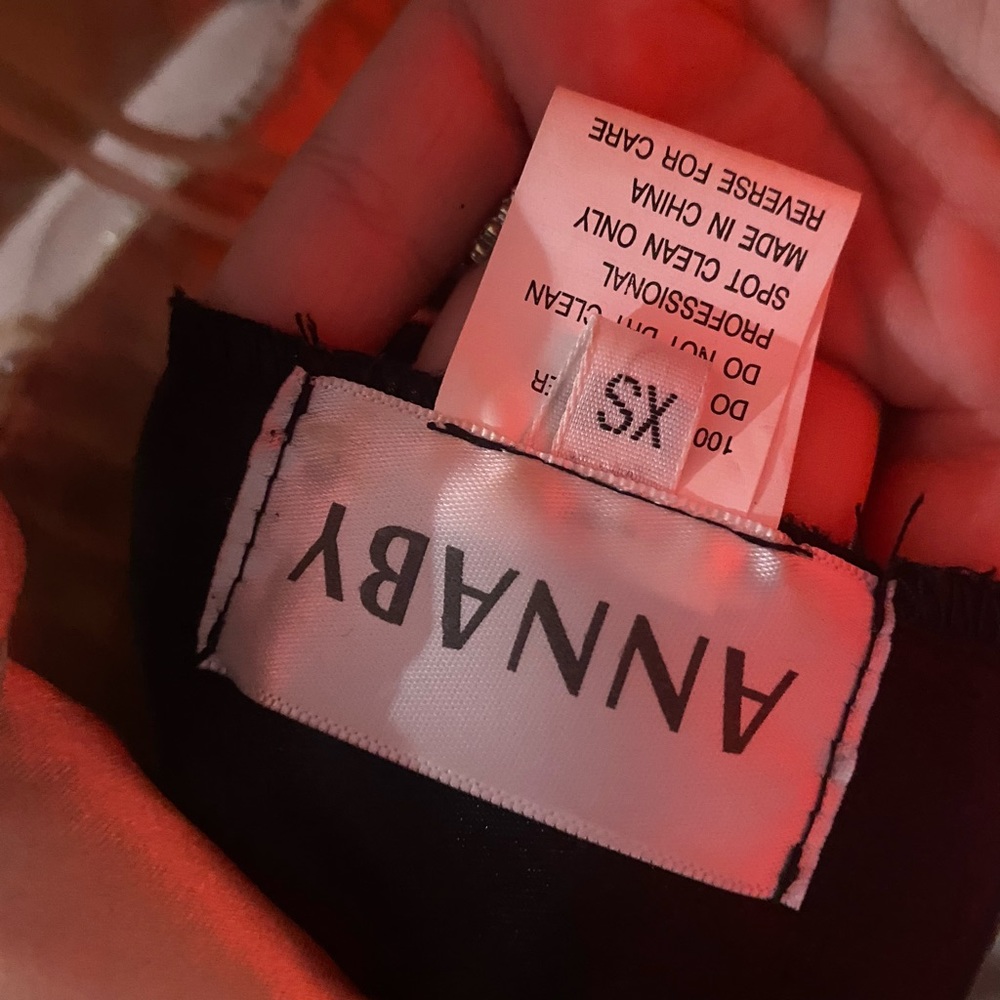 PROM DRESSES - Picture 15 of 15